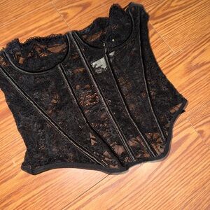 Pretty Little Things Medium Black Lace Up Corset Top M